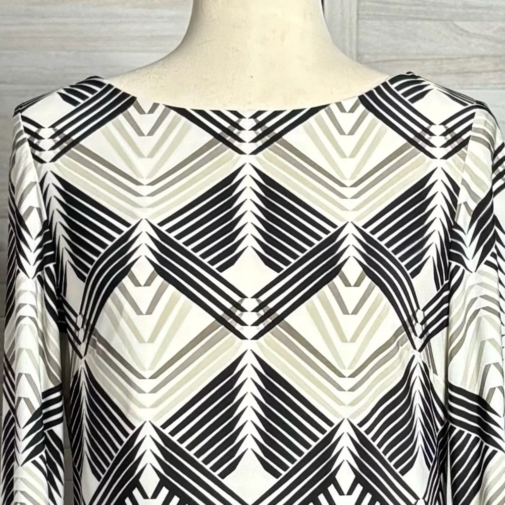 2590 - Eliza J Black and White Geometric Dress with Pink Trim NWT SIZE 8 - Picture 2 of 14